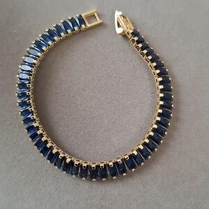 Sapphires baguette shape bracelet